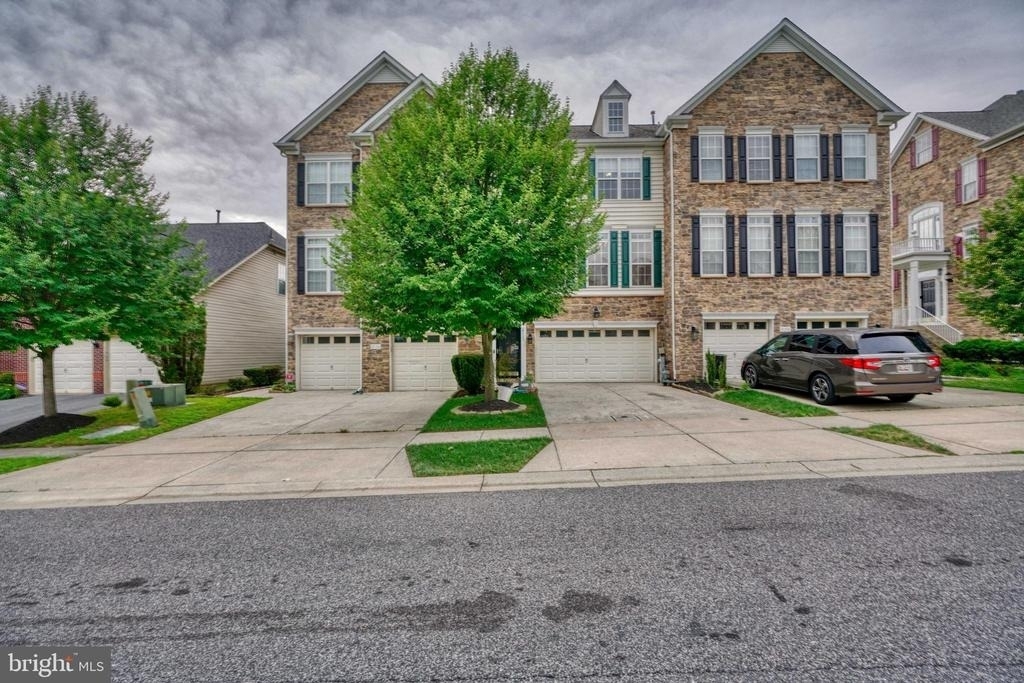 8112 Winding Ross Way - Photo 1