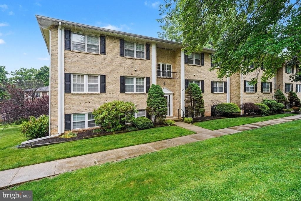 208 Timber Trail - Photo 1