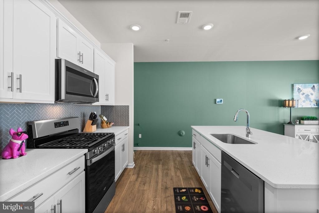 1801 Rankokus Drive - Photo 10