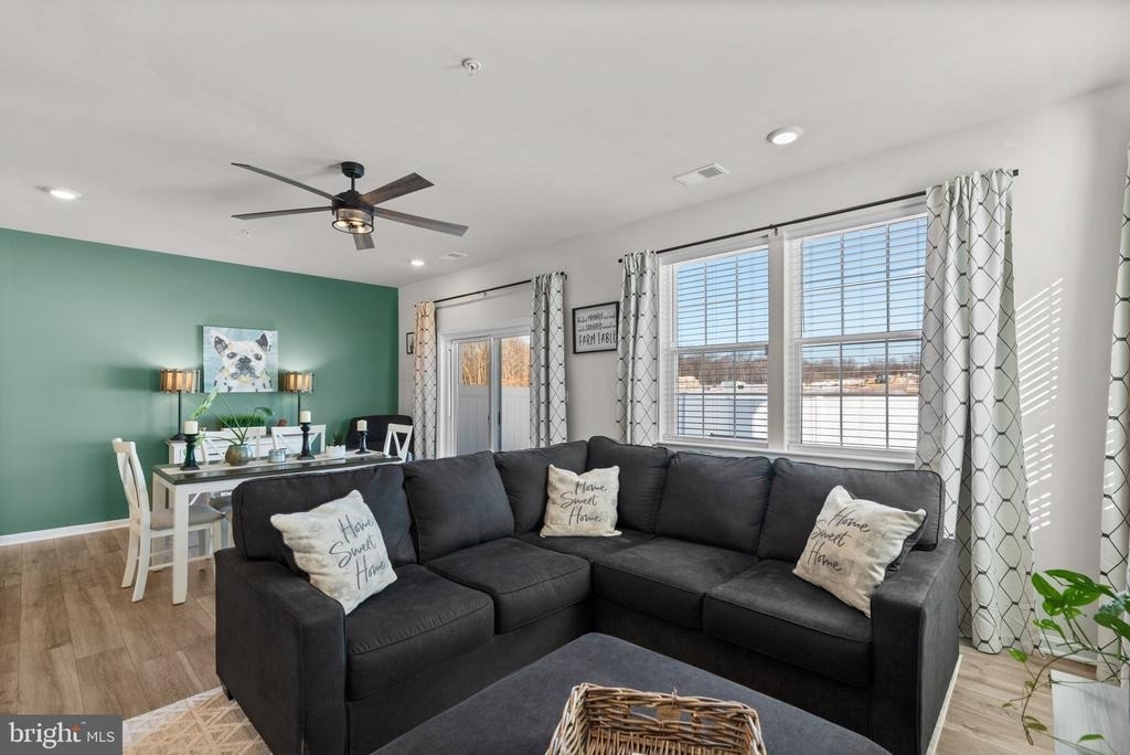 1801 Rankokus Drive - Photo 4