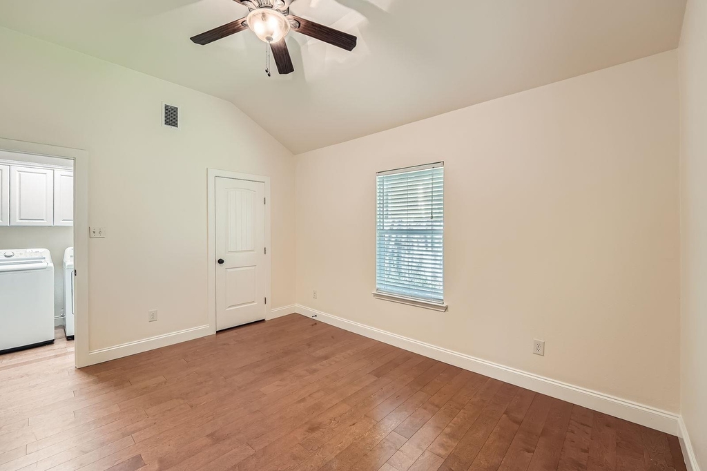 2929 E Martin Luther King Jr Blvd - Photo 14