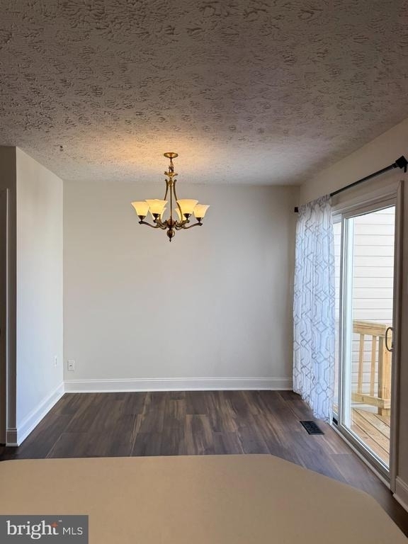 1064 Jeanett Way - Photo 9