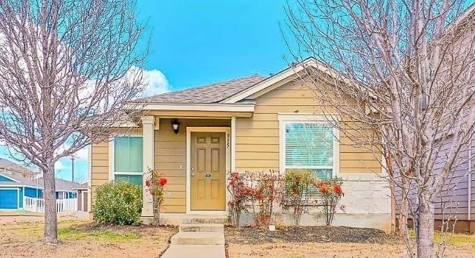 915 Alamo Plaza Dr - Photo 0