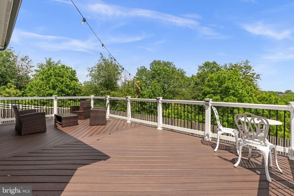 310 Mackintosh Road - Photo 45