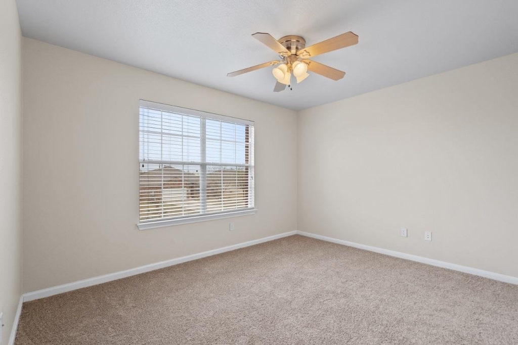 652 Dark Horse Ln - Photo 26