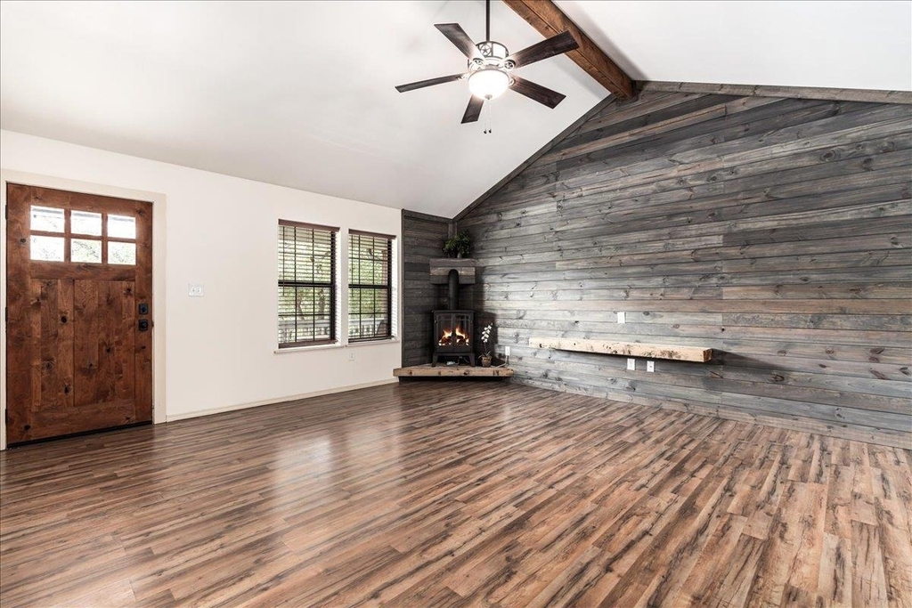 408 Breezing Ln - Photo 10