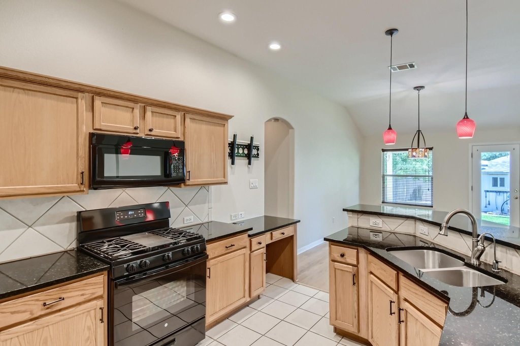 116 Copperwood Loop - Photo 11