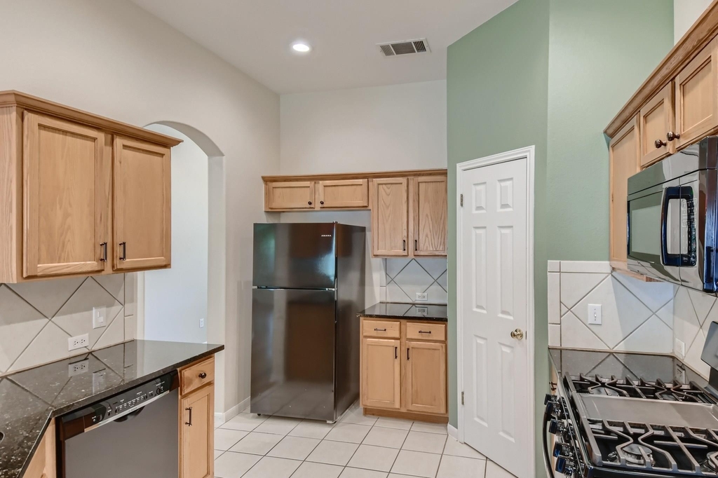 116 Copperwood Loop - Photo 10