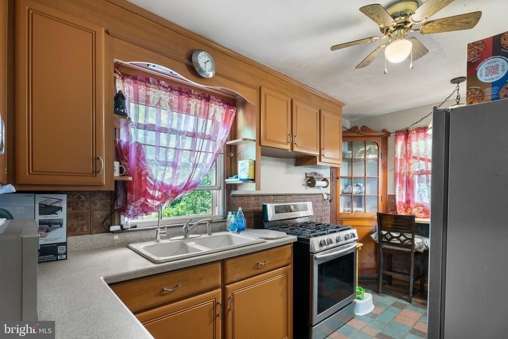 15605 Hanover Pike - Photo 8