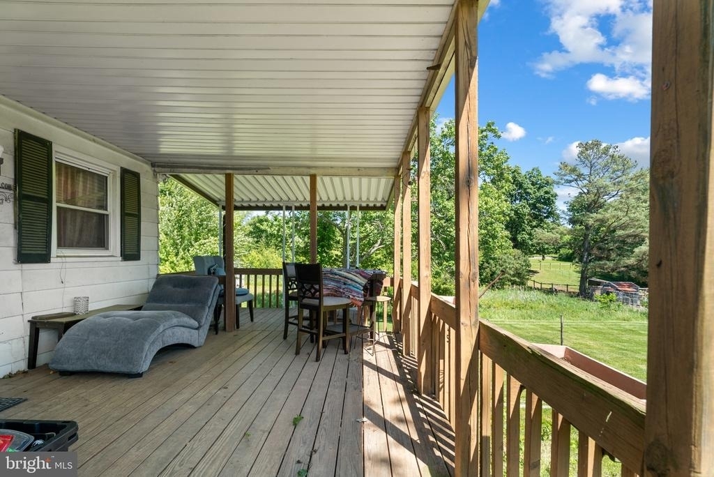15605 Hanover Pike - Photo 19