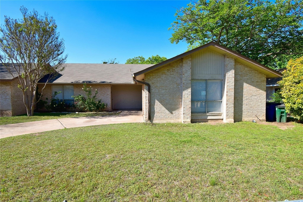 5936 Cherry Loop - Photo 0