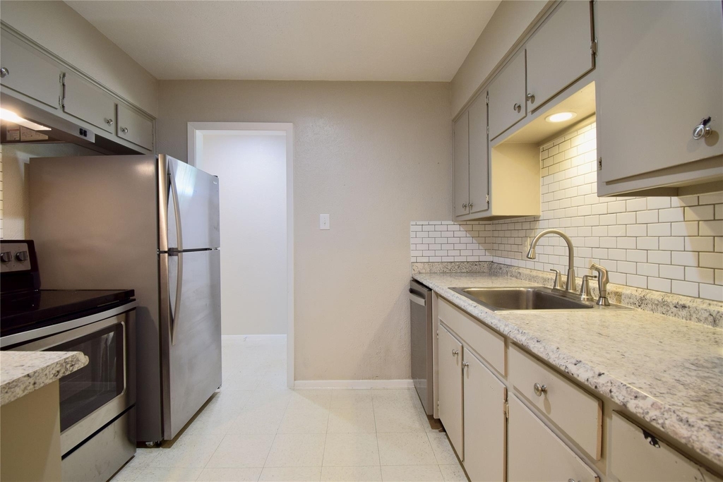 5936 Cherry Loop - Photo 8