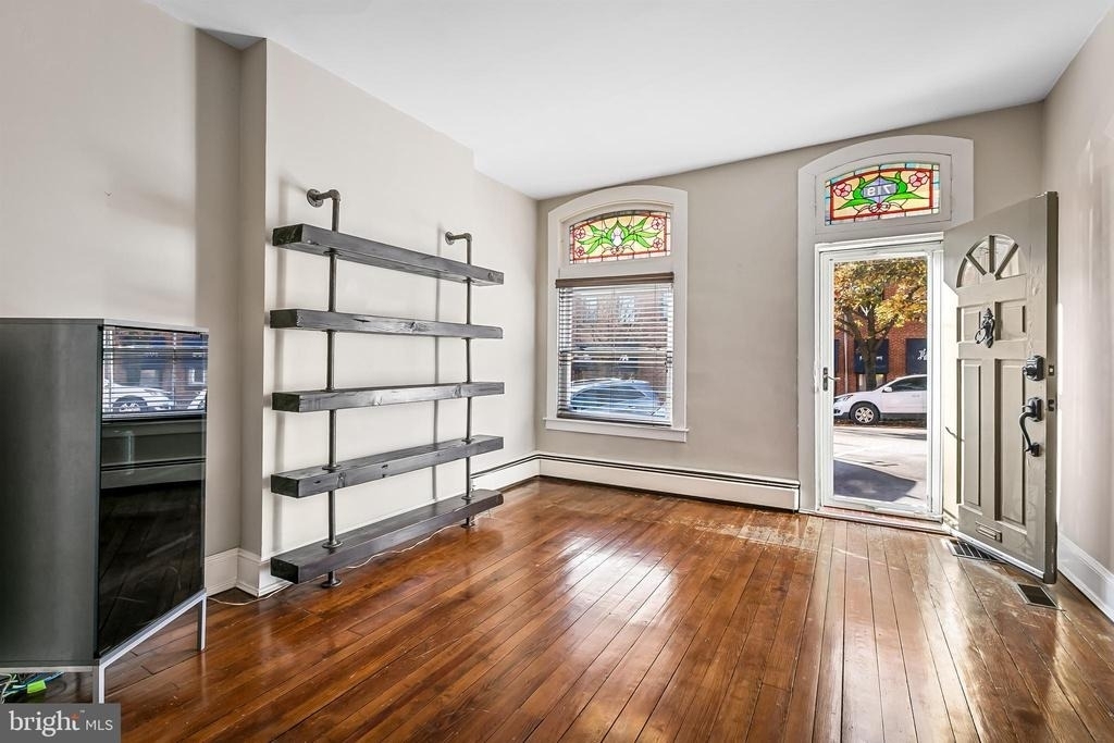 719 S Montford Avenue - Photo 6
