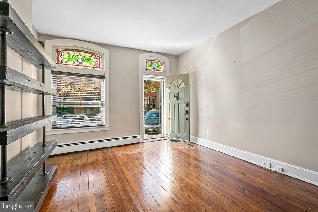 719 S Montford Avenue - Photo 7