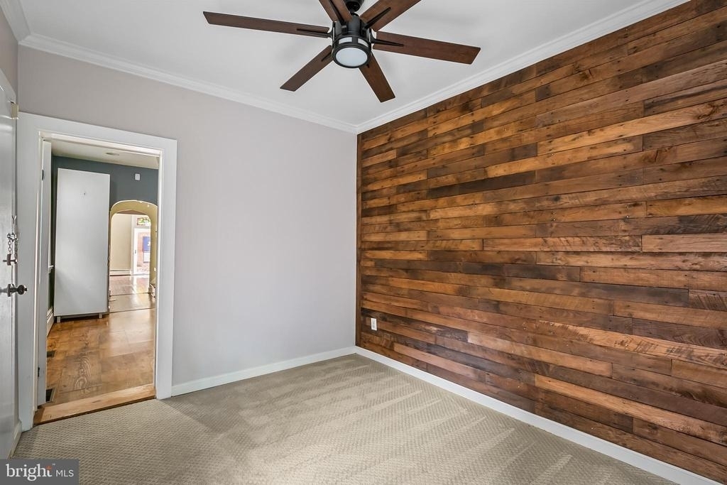 719 S Montford Avenue - Photo 21