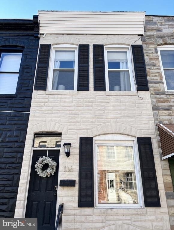 136 N Curley Street - Photo 4