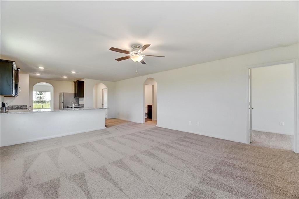 133 Dupont Pass - Photo 1