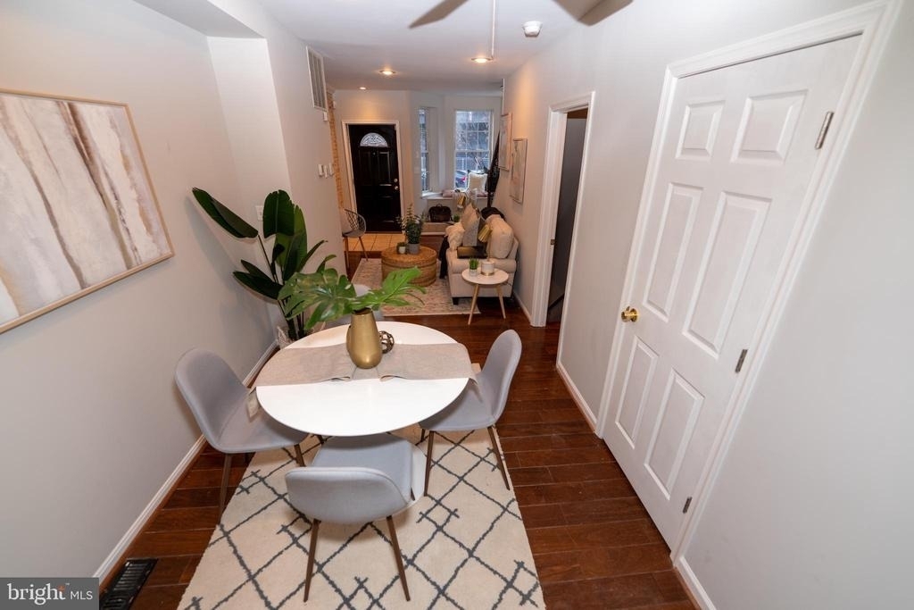 1119 Race Street - Photo 4