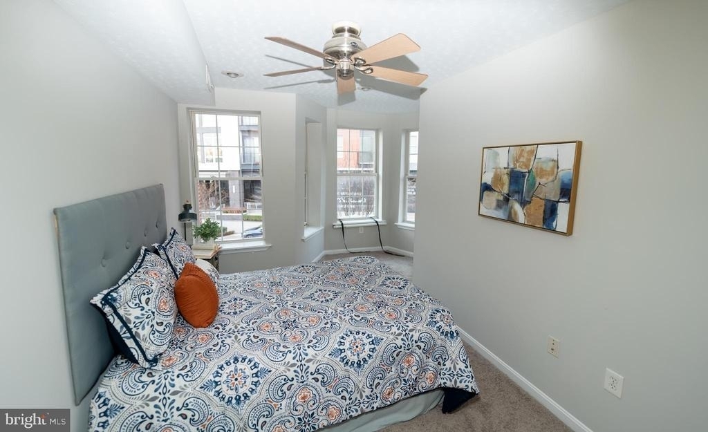 1119 Race Street - Photo 14