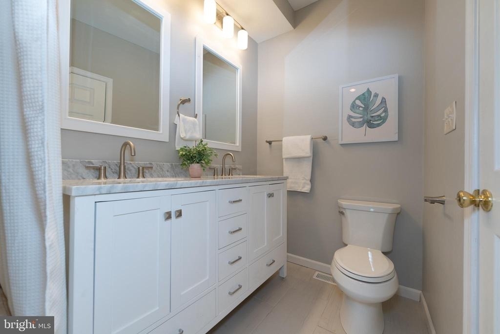1119 Race Street - Photo 24