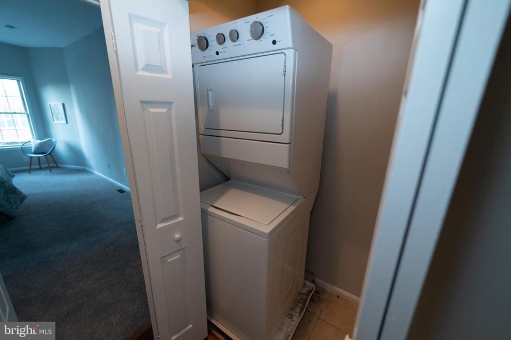 1119 Race Street - Photo 21