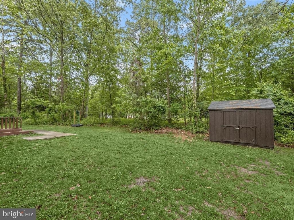 285 Michener Court E - Photo 13