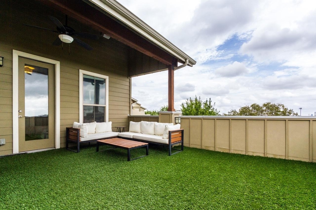 2520 Bluebonnet Ln - Photo 22