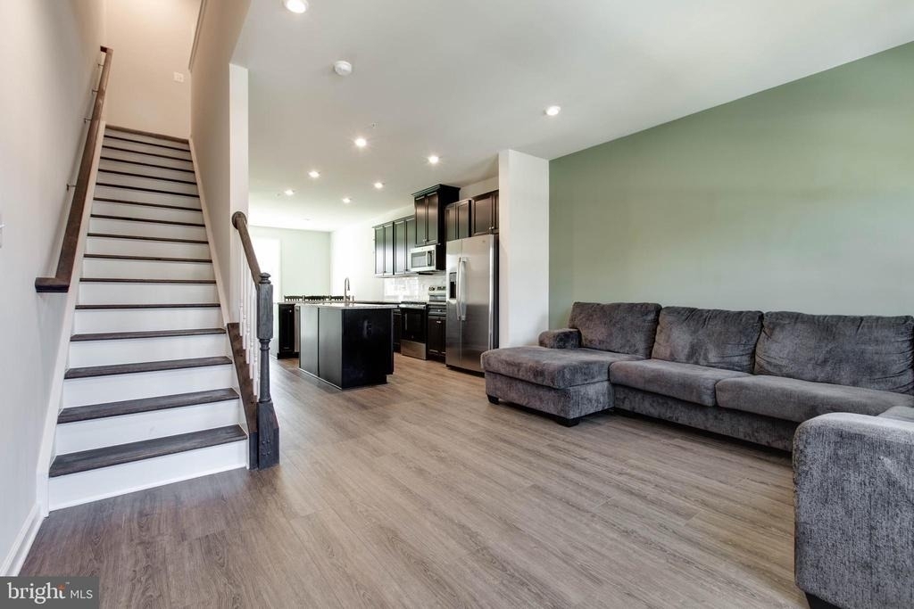188 Woodgate Circle - Photo 4