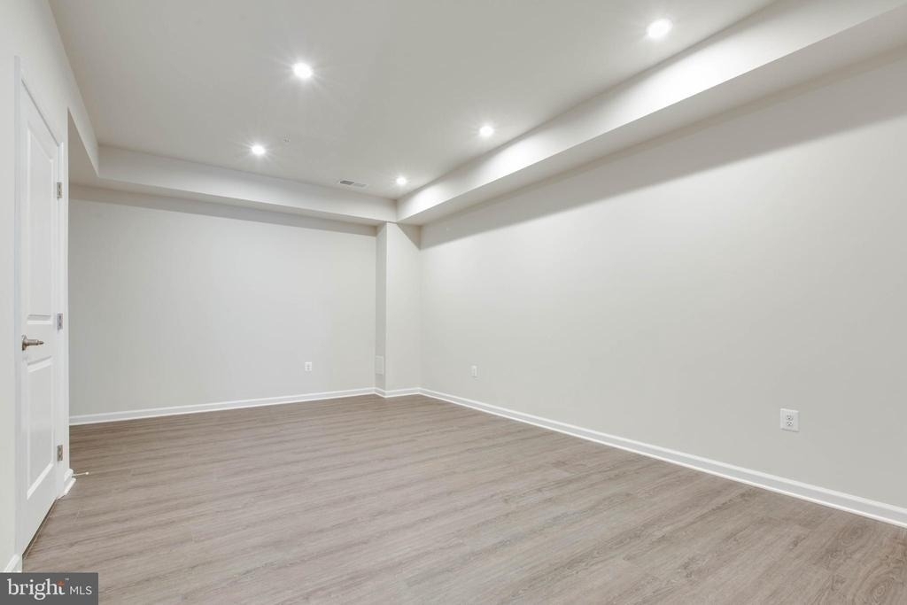 188 Woodgate Circle - Photo 32