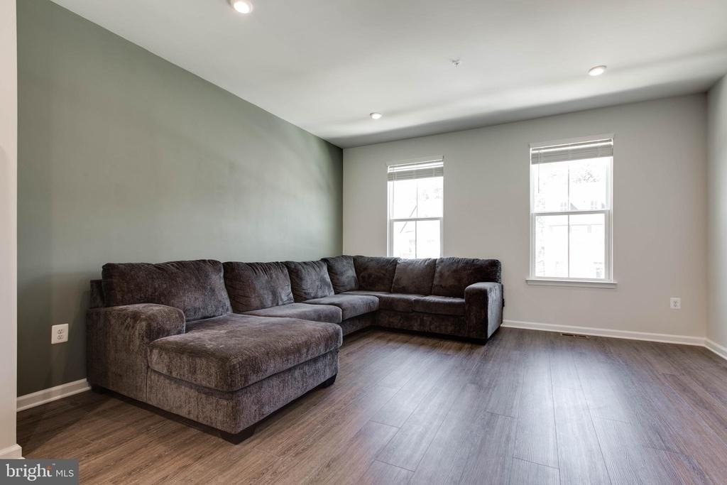188 Woodgate Circle - Photo 6