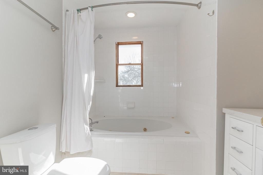 25 Birch Avenue - Photo 13