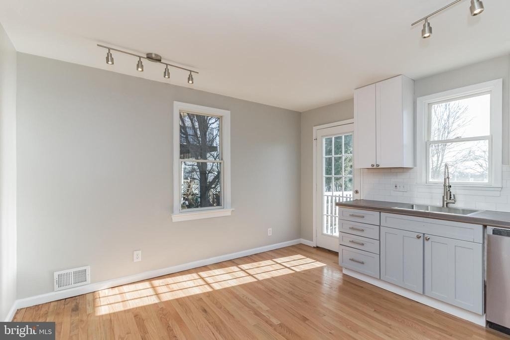 25 Birch Avenue - Photo 12