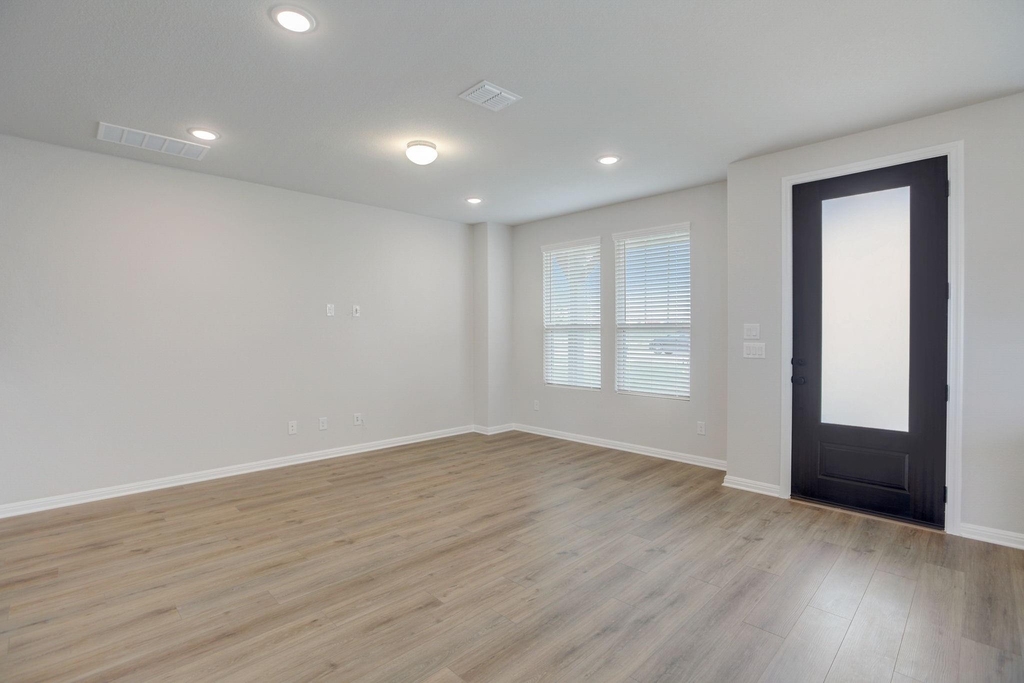 125 Clemens Dr - Photo 1