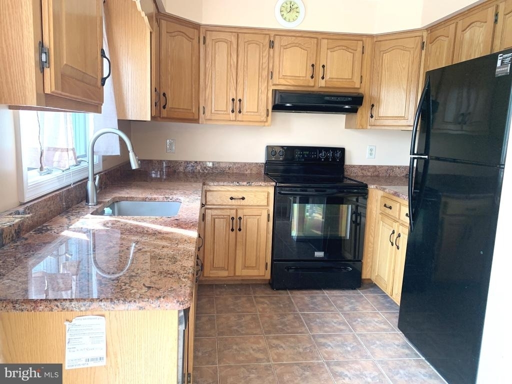 4816 Misty Court - Photo 4