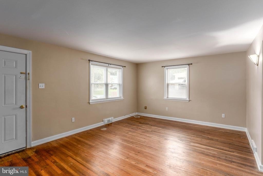 8 Marvilo Avenue - Photo 2