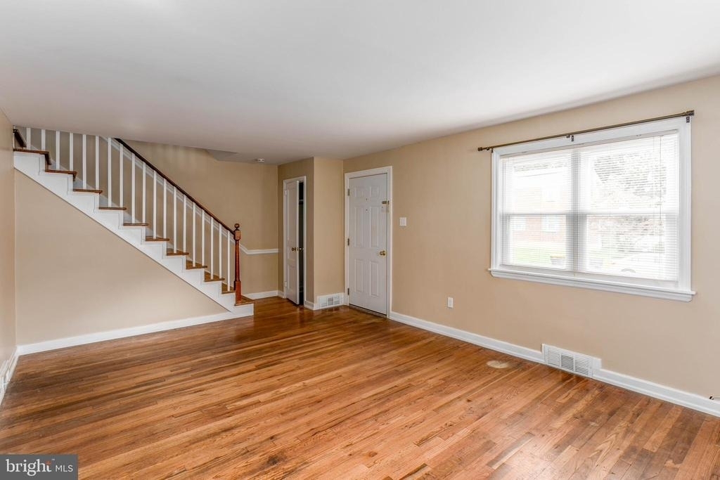 8 Marvilo Avenue - Photo 1