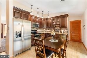 1 Iris Place - Photo 8