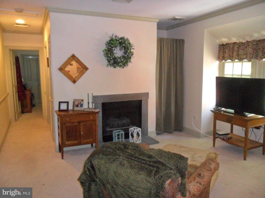 222 Delaware St. - Photo 3