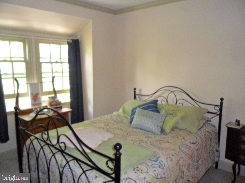 222 Delaware St. - Photo 5
