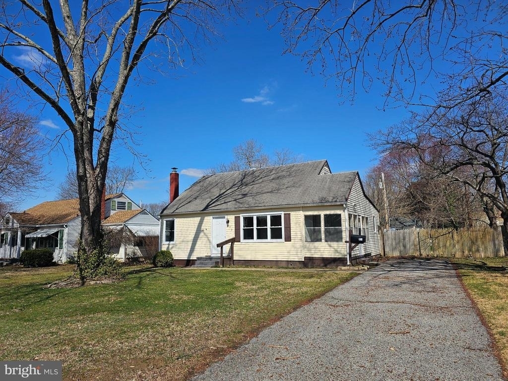73 Upland Avenue - Photo 0