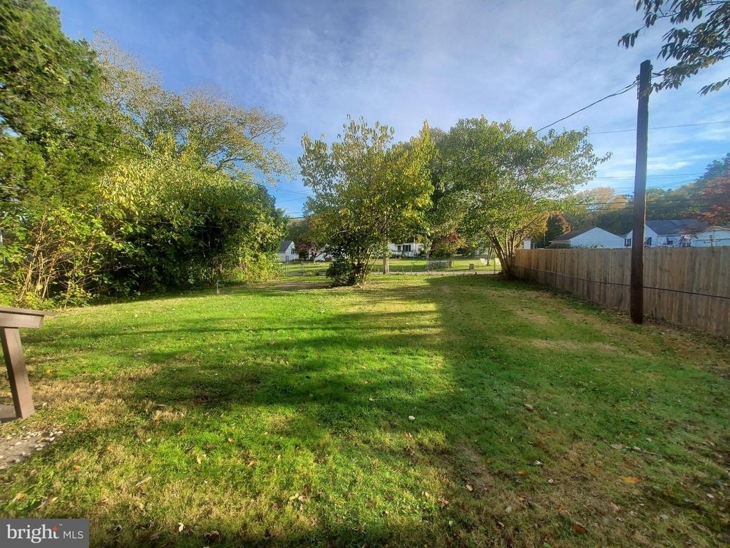 73 Upland Avenue - Photo 29