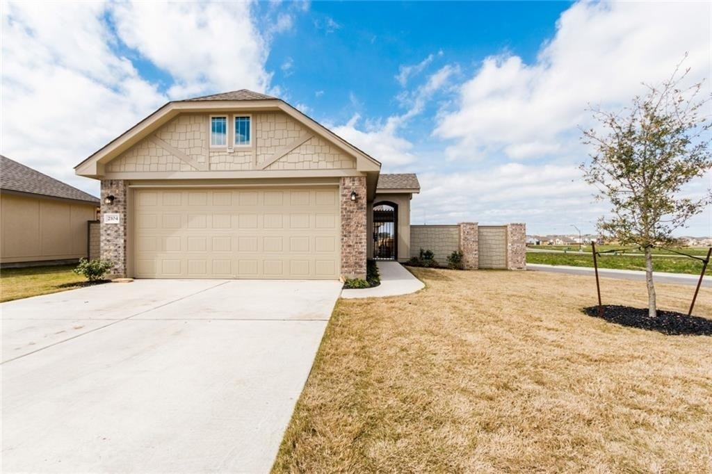 2104 Pindos Pony Way - Photo 0
