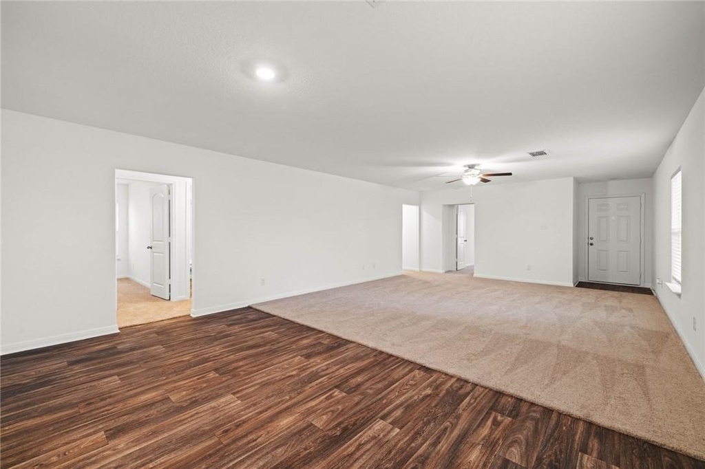101 Fairfax Ln - Photo 12