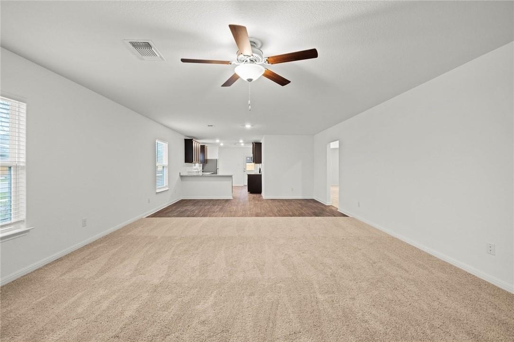 101 Fairfax Ln - Photo 7
