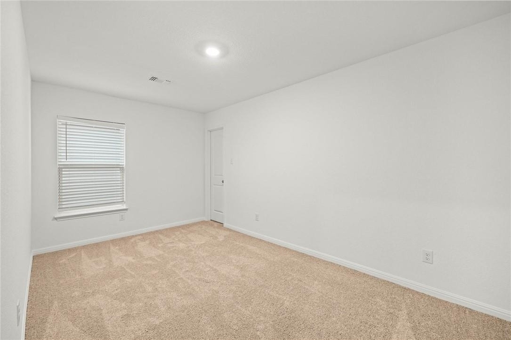 101 Fairfax Ln - Photo 19