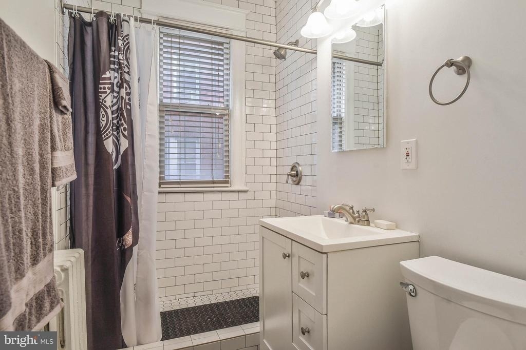 6645 Georgia Avenue Nw - Photo 9