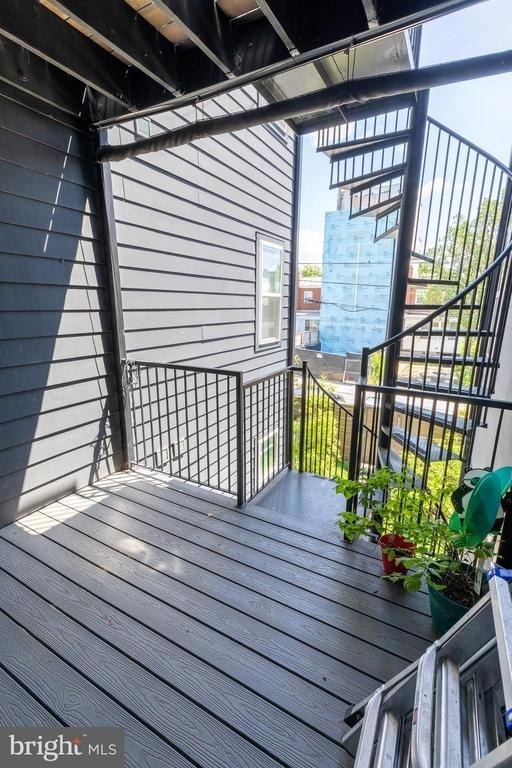 839 19th Street Ne - Photo 16