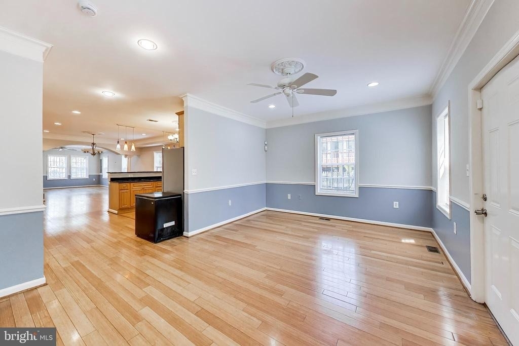5713 Eads Street Ne - Photo 8