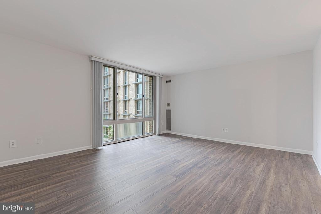 950 25th Street Nw - Photo 8