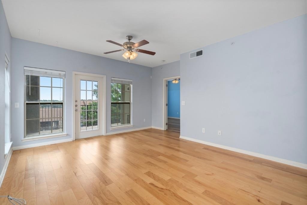6810 Deatonhill Dr - Photo 0